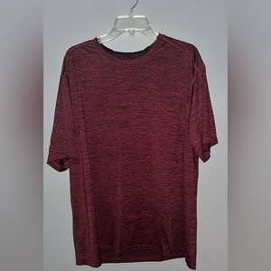 Men’s 2xl workout shirt